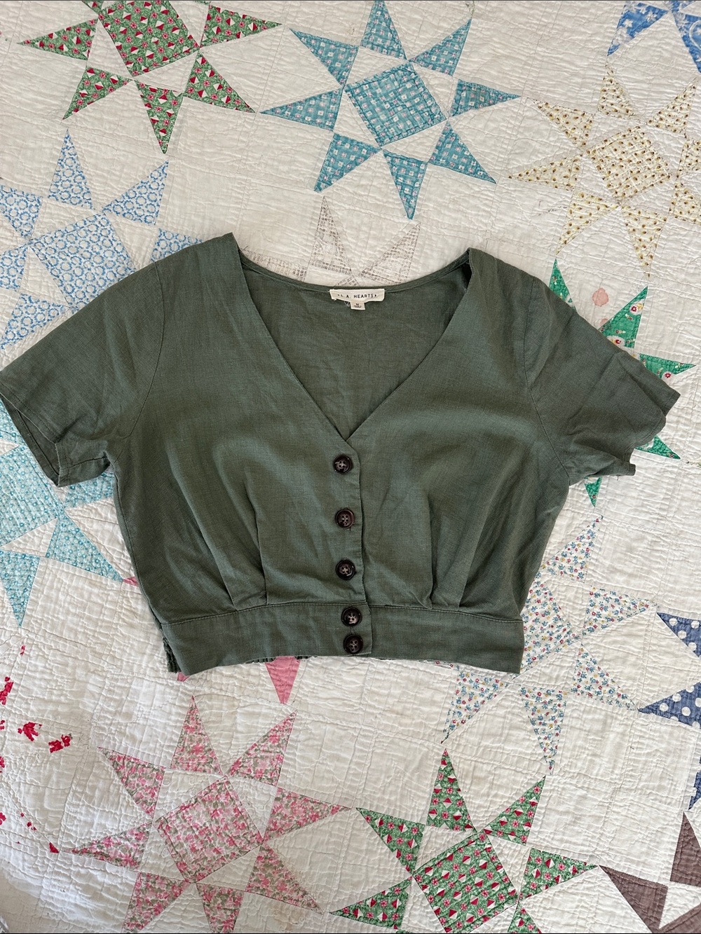LA Hearts Olive Green V-Neck Button Crop Top